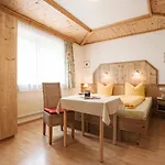 Stockach Apartman *